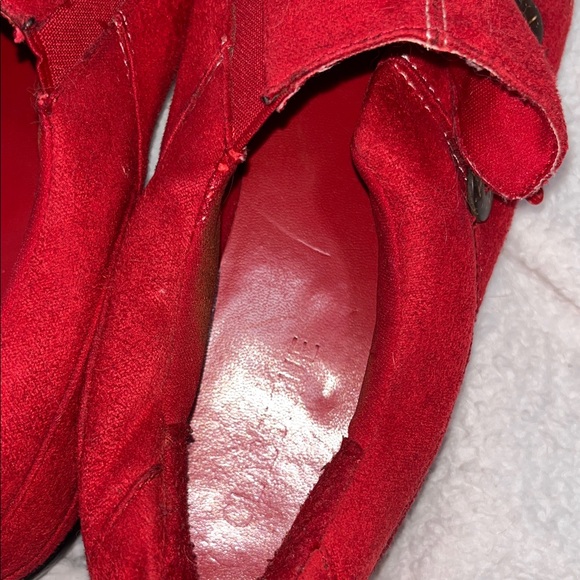 Classique - Picture 3 of 4